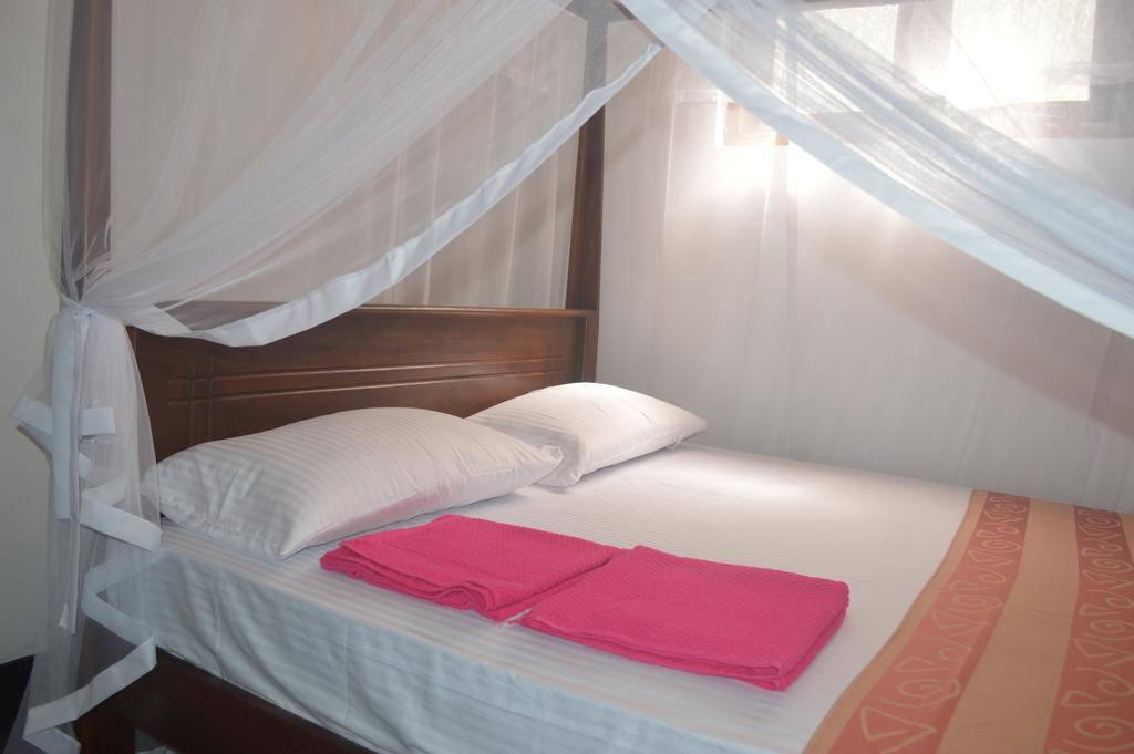 Chamod Holiday Home Tangalle Eksteriør billede